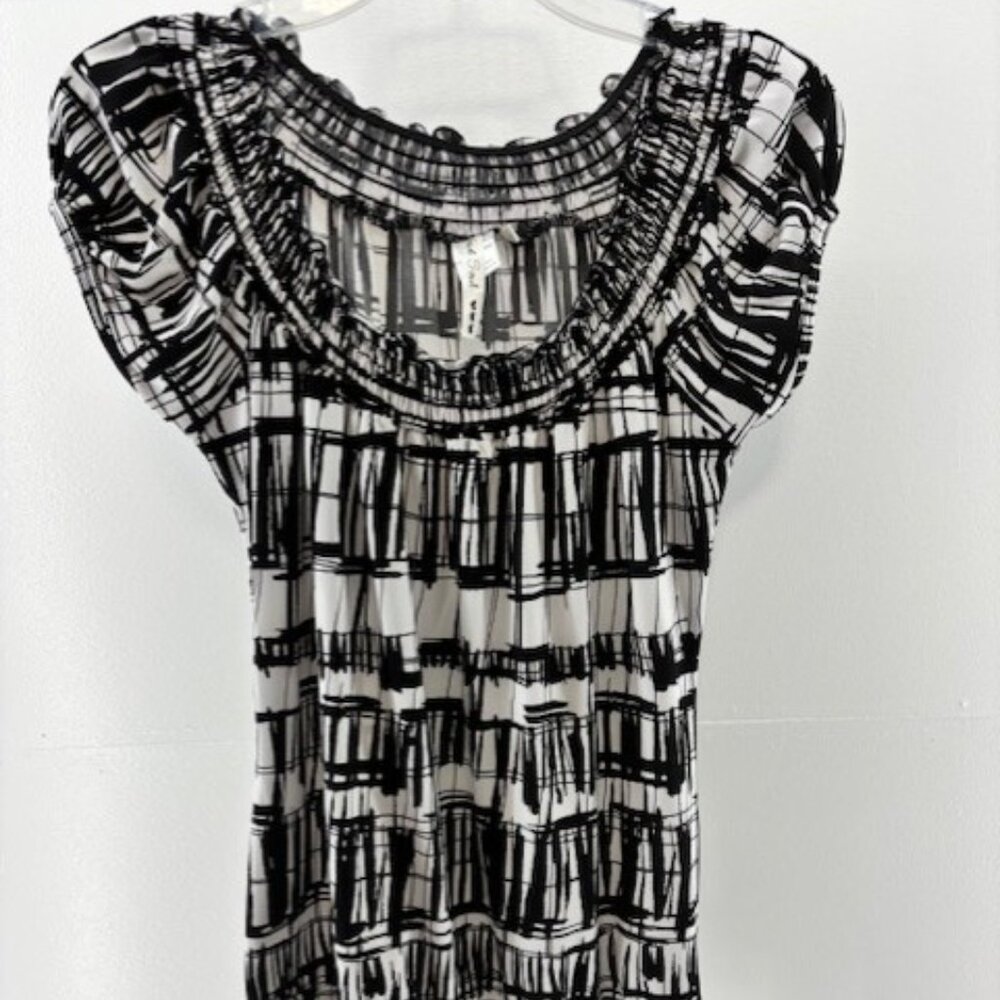 Women's Heart Soul Boho Blouse L Black White Short Sleeve Smock Neck Waist Tie